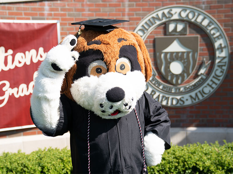 Commencement at Aquinas College