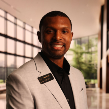 Demetrius Miller Headshot