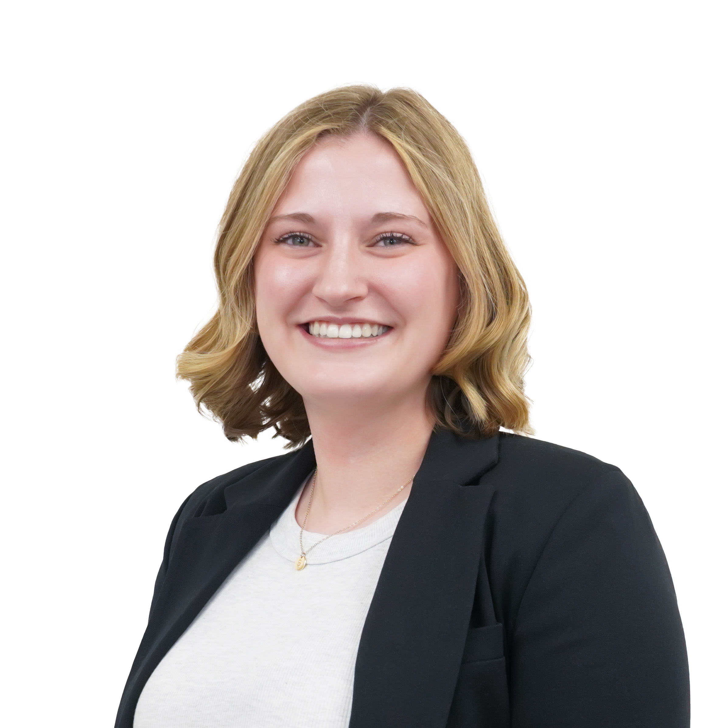 Sophie Fischer Headshot