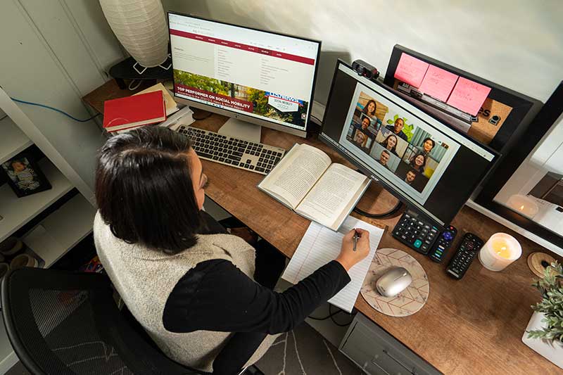 Online Bachelor's Degree at Aquinas College
